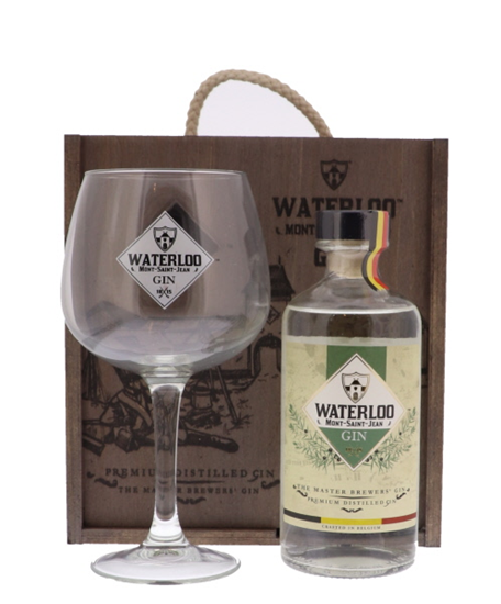 GIN  WATERLOO 50cl Wooden Box + glas